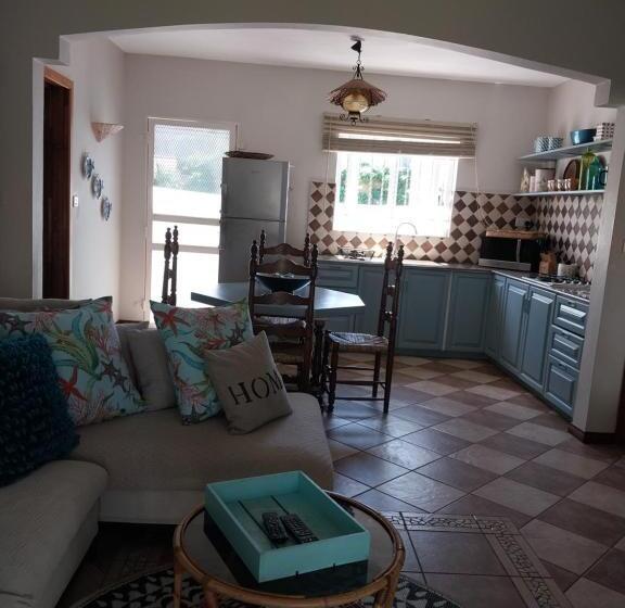 Villa 2 Chambres, Chillpill Guest House