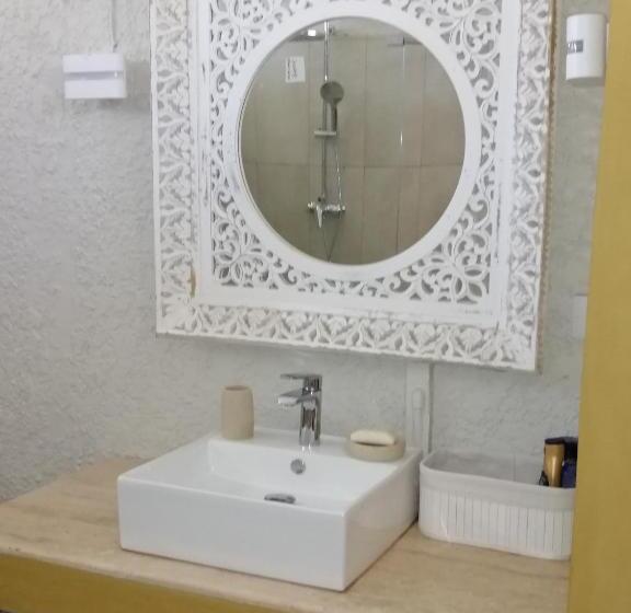 Chambre Deluxe, Chillpill Guest House