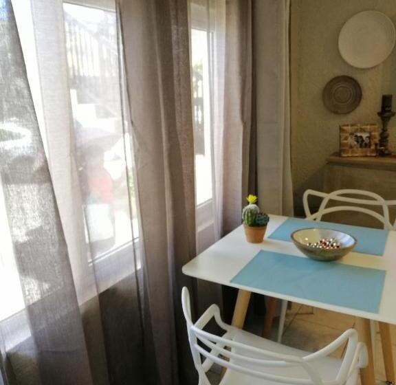 Chambre Deluxe, Chillpill Guest House