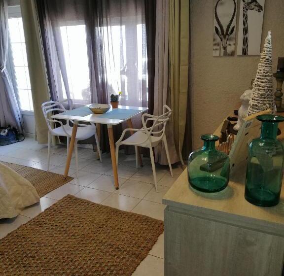 Chambre Deluxe, Chillpill Guest House