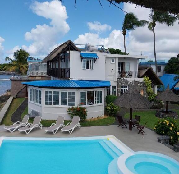 سوییت خانوادگی, Chillpill Guest House