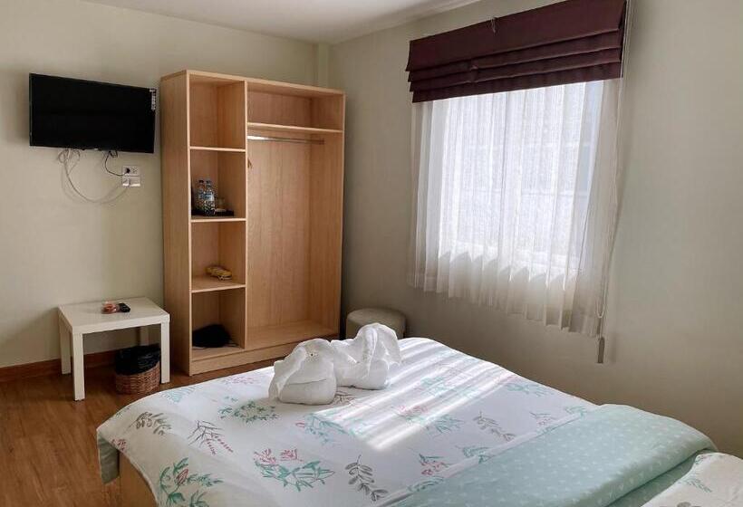 Quarto Estandar, G9 Bangkok
