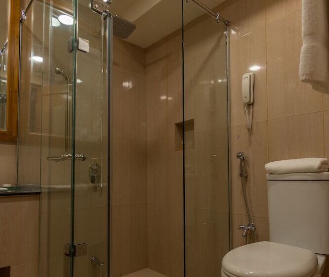 اتاق استاندارد, Gilgit Serena