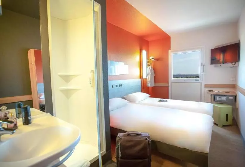 スタンダードルーム, Ibis Budget Marseille L'estaque