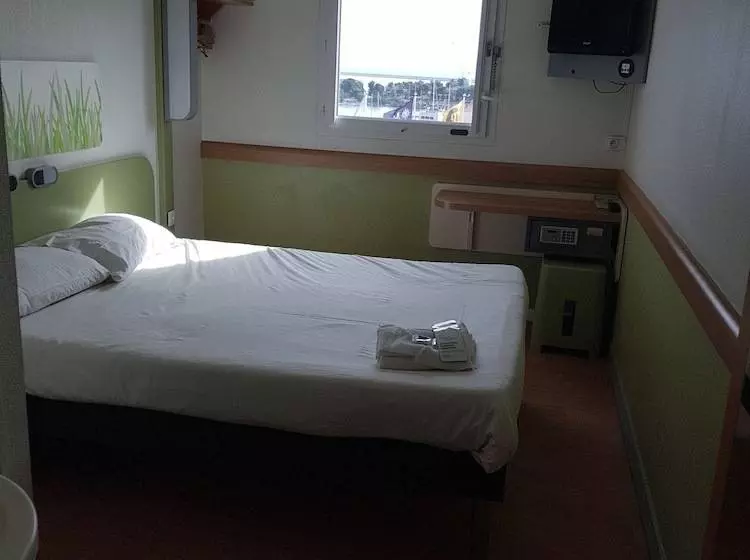 スタンダードルーム, Ibis Budget Marseille L'estaque