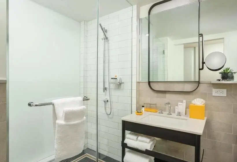 Superior-huone King-vuode, Indigo Lower East Side New York, An Ihg