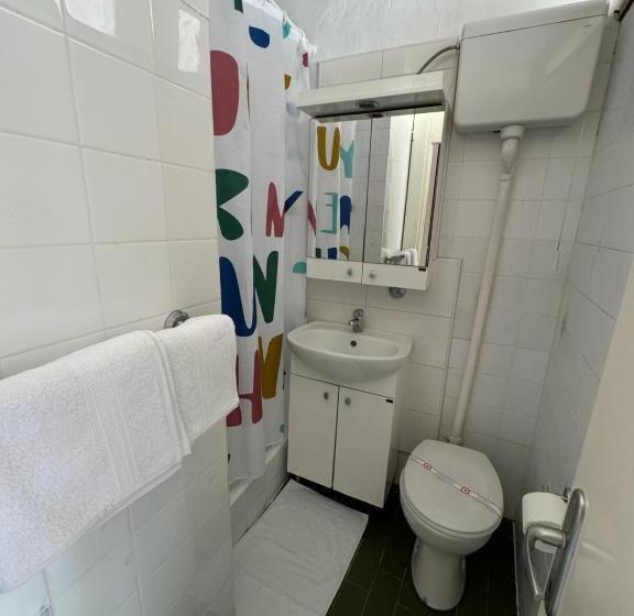 Triple Room Sea View, Kamelija