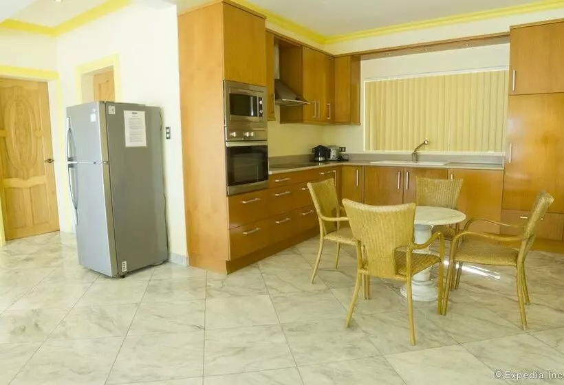 سوئیت دلوکس 2 خوابه, Lingganay Boracay Hotel Resort