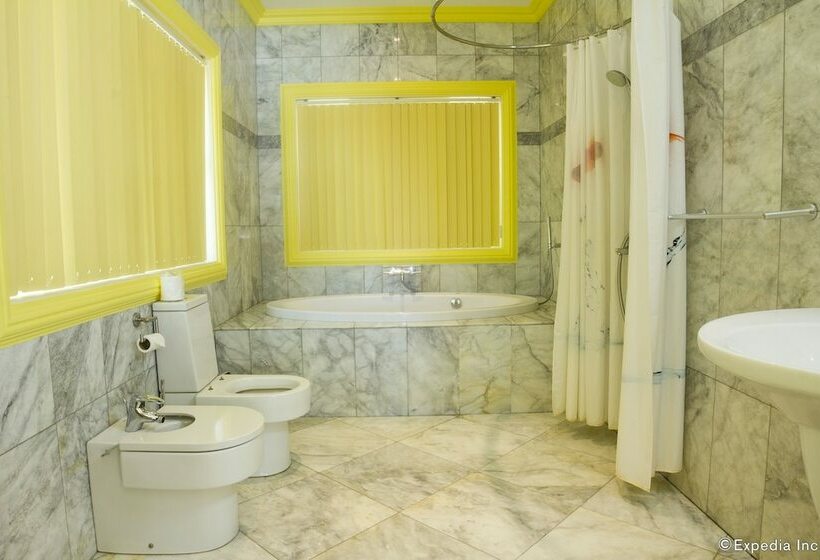 سوئیت دلوکس 2 خوابه, Lingganay Boracay Hotel Resort