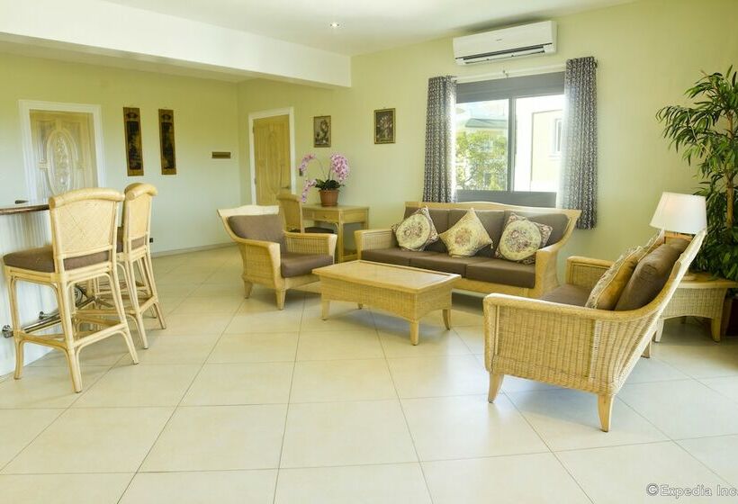 سوییت لوکس, Lingganay Boracay Hotel Resort