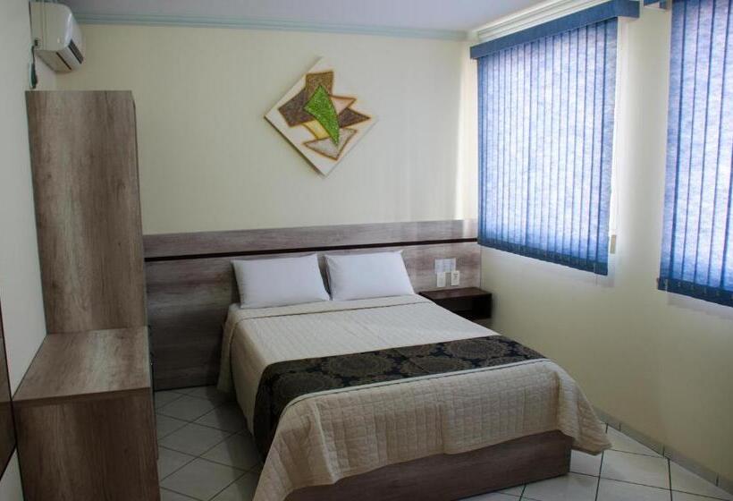 اتاق استاندارد, Majú