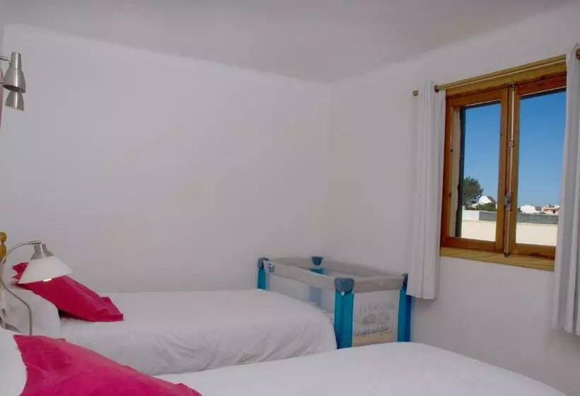 ペントハウス２ベッドルームアパート, Marblau Hostal