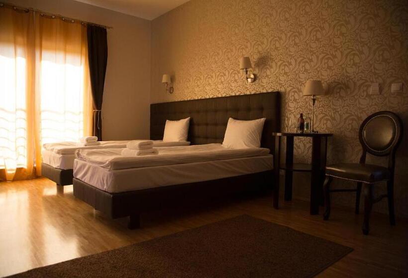 디럭스 룸 킹사이즈 침대, Oriza