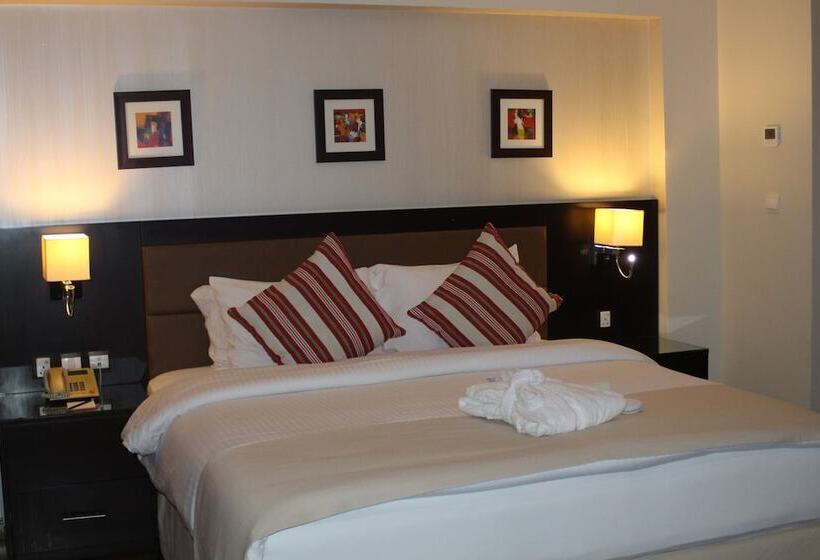 اتاق لوکس با چشمانداز استخر, Oryx Hotel Aqaba