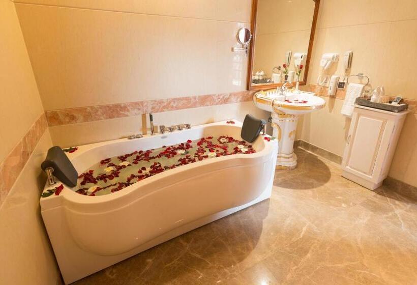 スイート, Regency Angkor