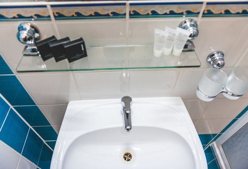 标准间, U české Koruny