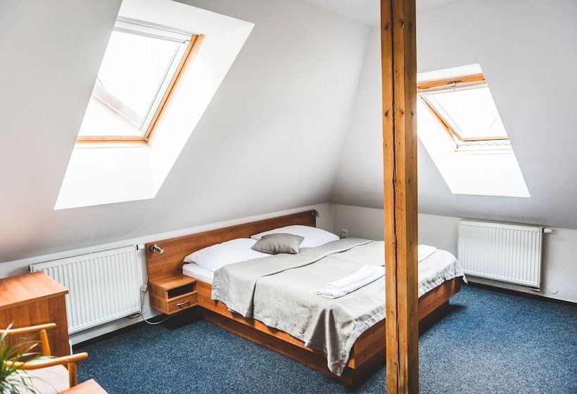 标准间, U české Koruny