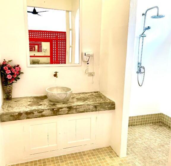 Номер Deluxe, Watercolours