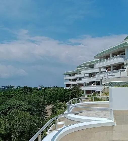 سوییت لوکس, Lingganay Boracay Hotel Resort