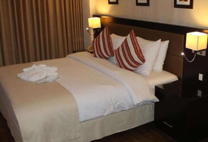 اتاق لوکس با چشم‌انداز استخر, Oryx Hotel Aqaba