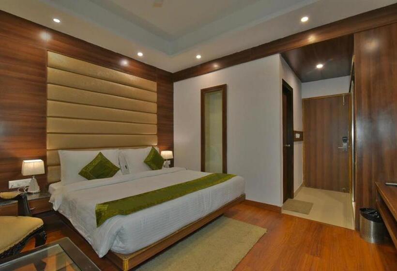 غرفة قياسية سرير كينج, Highland By Dls Hotels