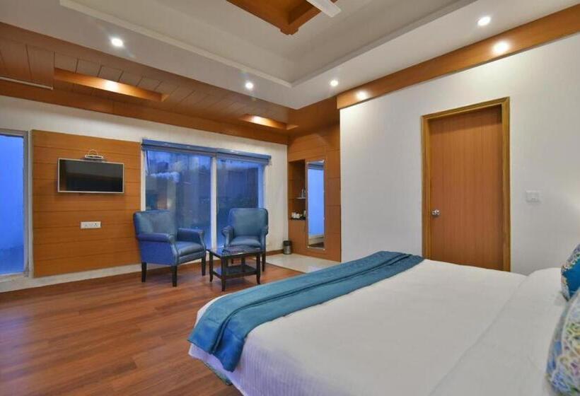 غرفة قياسية سرير كينج, Highland By Dls Hotels