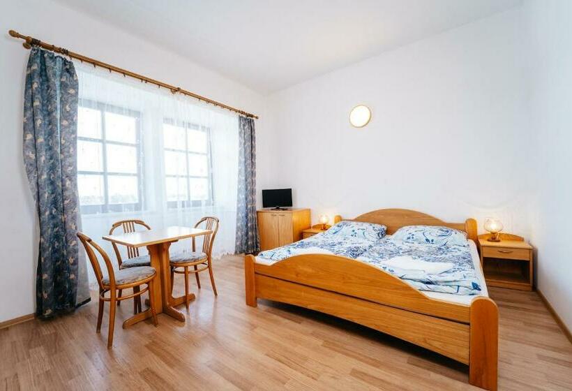 Номер Стандарт Трехместный, Resort Lesák