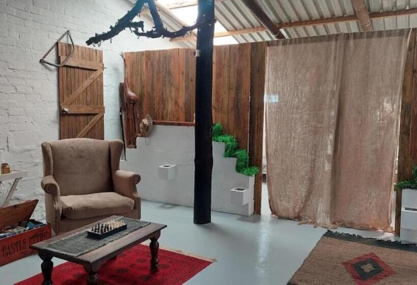 家庭山景房, 11 Mountain Stream Hot Tub Self Catering