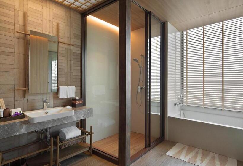 סוויטה עם מרפסת, Ad Lib Hotel Khon Kaen