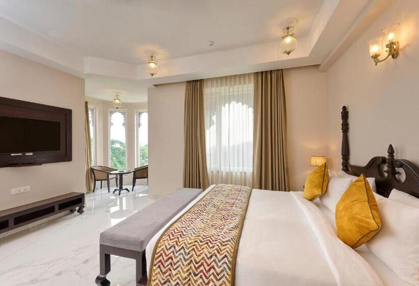 带大床的高级房间, Renest Kumbhalgarh