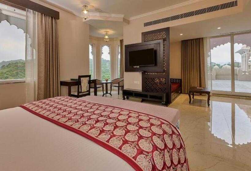 جناح مزود بتراس, Renest Kumbhalgarh