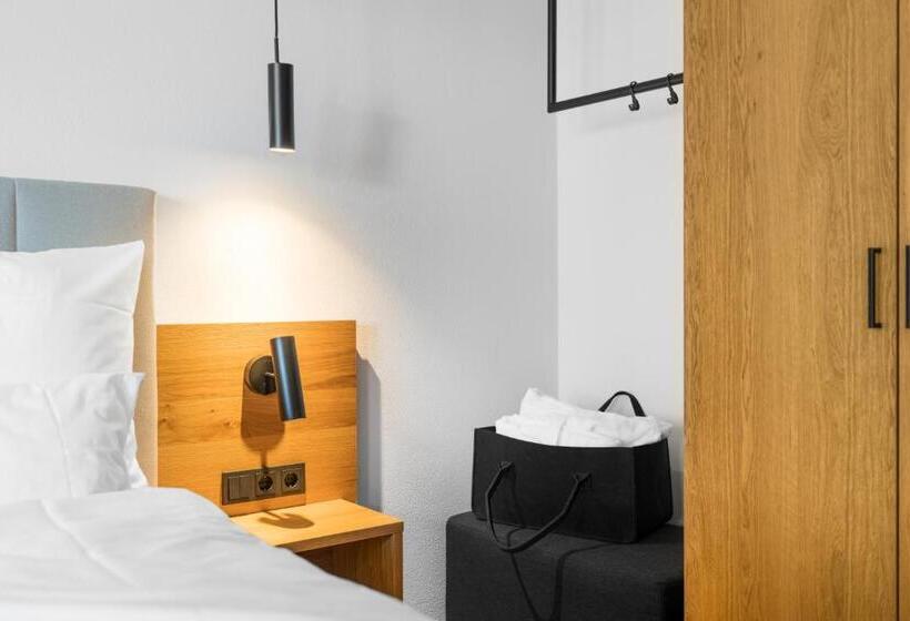 דירת חדר סופריור, Zeitlang By Rösslwirt