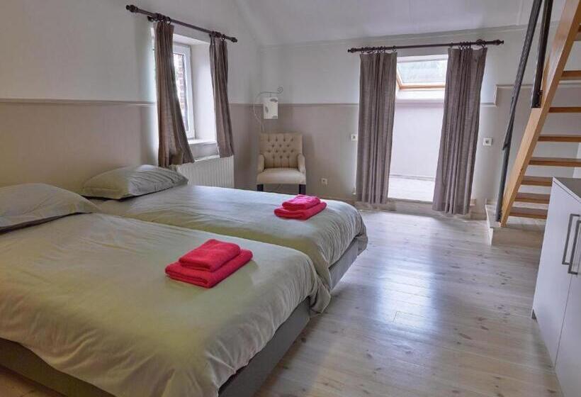 Семейный Номер, Het Bloesemklooster Relais