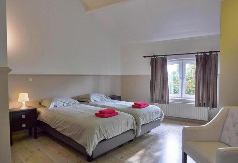 Семейный Номер, Het Bloesemklooster Relais