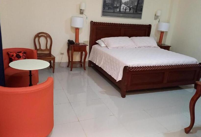 استودیوی استاندارد, Gran Hotel Victoria