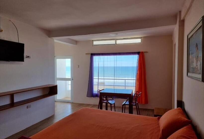 Номер Deluxe, Ola Bella