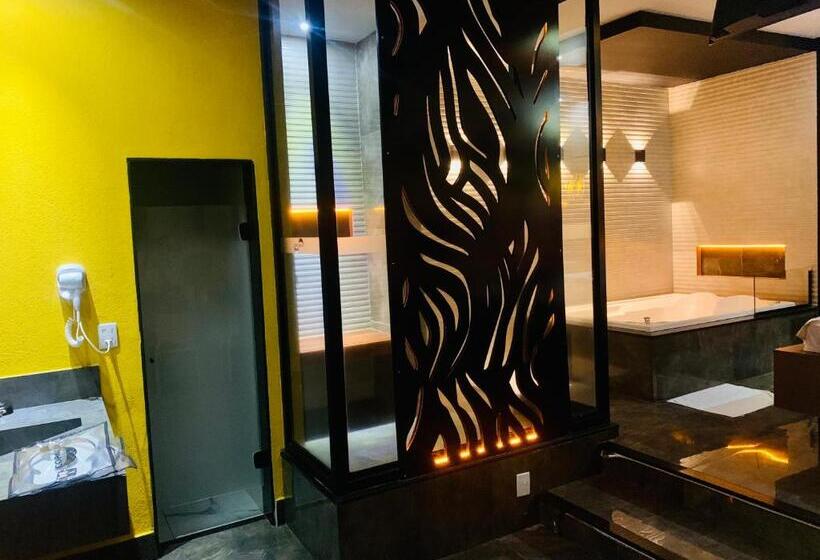 חדר סטנדרט עם ג'קוזי, Motel Copacabana Café 1