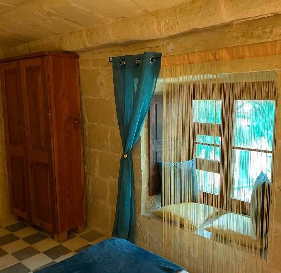 اتاق استاندارد با چشمانداز استخر, Haven Farmhouse B&b