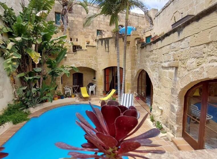 اتاق لوکس, Haven Farmhouse B&b