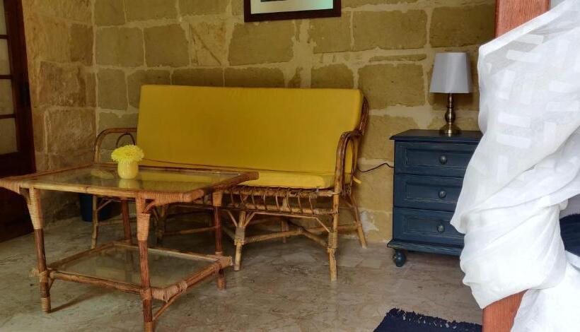 اتاق لوکس, Haven Farmhouse B&b