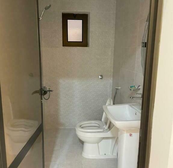 غرفة قياسية, تربل وان للشقق المخدومة