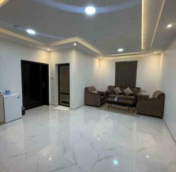 شقة غرفة واحدة, تربل وان للشقق المخدومة