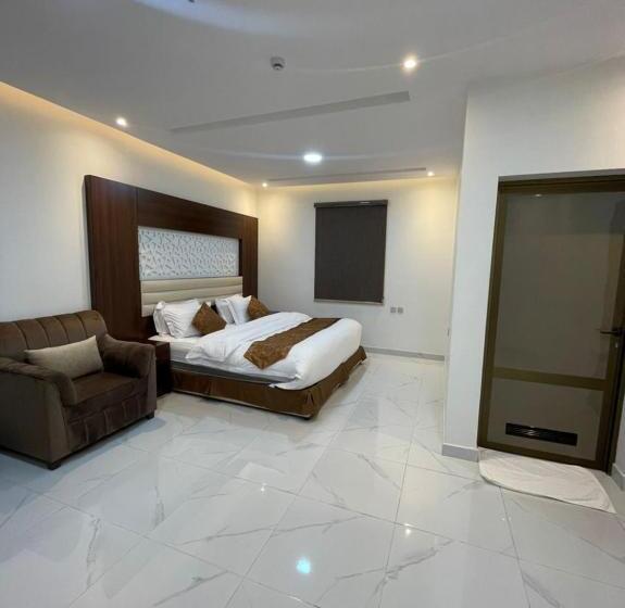 شقة غرفتين, تربل وان للشقق المخدومة