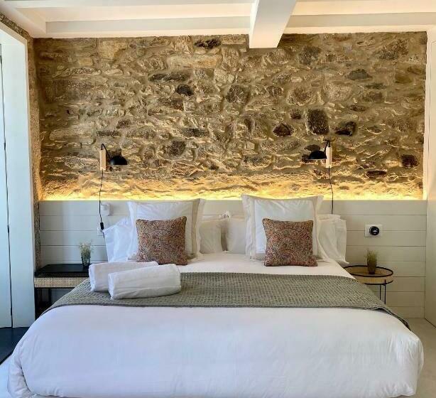 سوییت لوکس, The Tailor S Garden