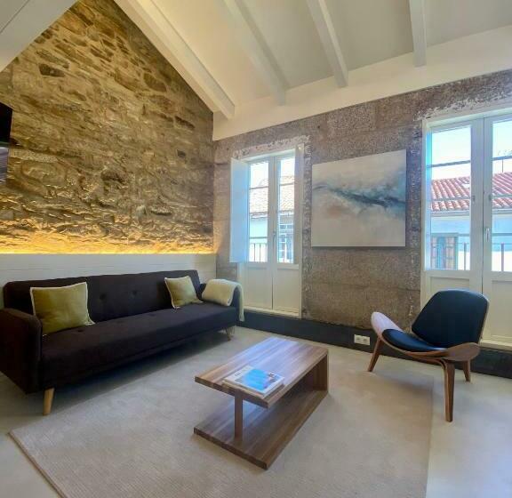 سوییت لوکس, The Tailor S Garden