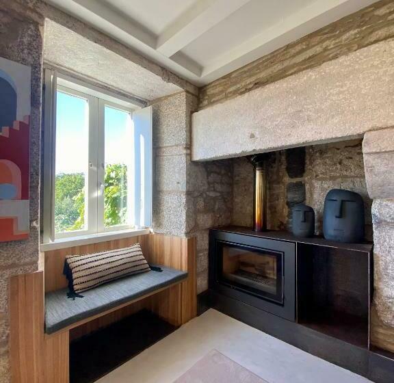 سوییت لوکس, The Tailor S Garden