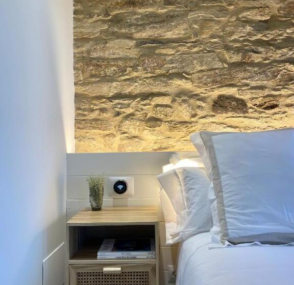 سوییت لوکس, The Tailor S Garden