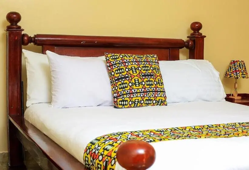 سوئیت 2 خوابه, Palm Star Motel