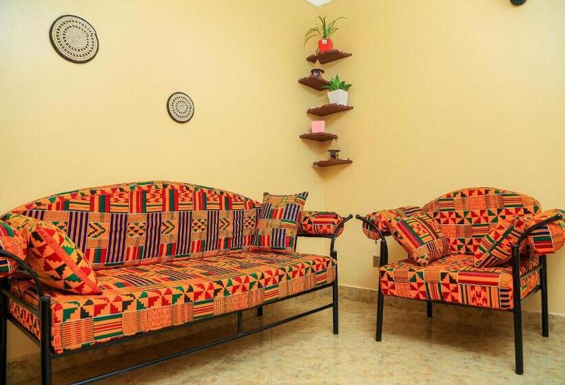 سوئیت 2 خوابه, Palm Star Motel