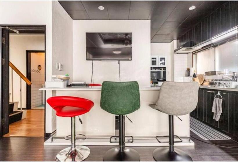 منزل غرفة نوم واحدة, Little Okawood Room303  Vacation Stay 12814